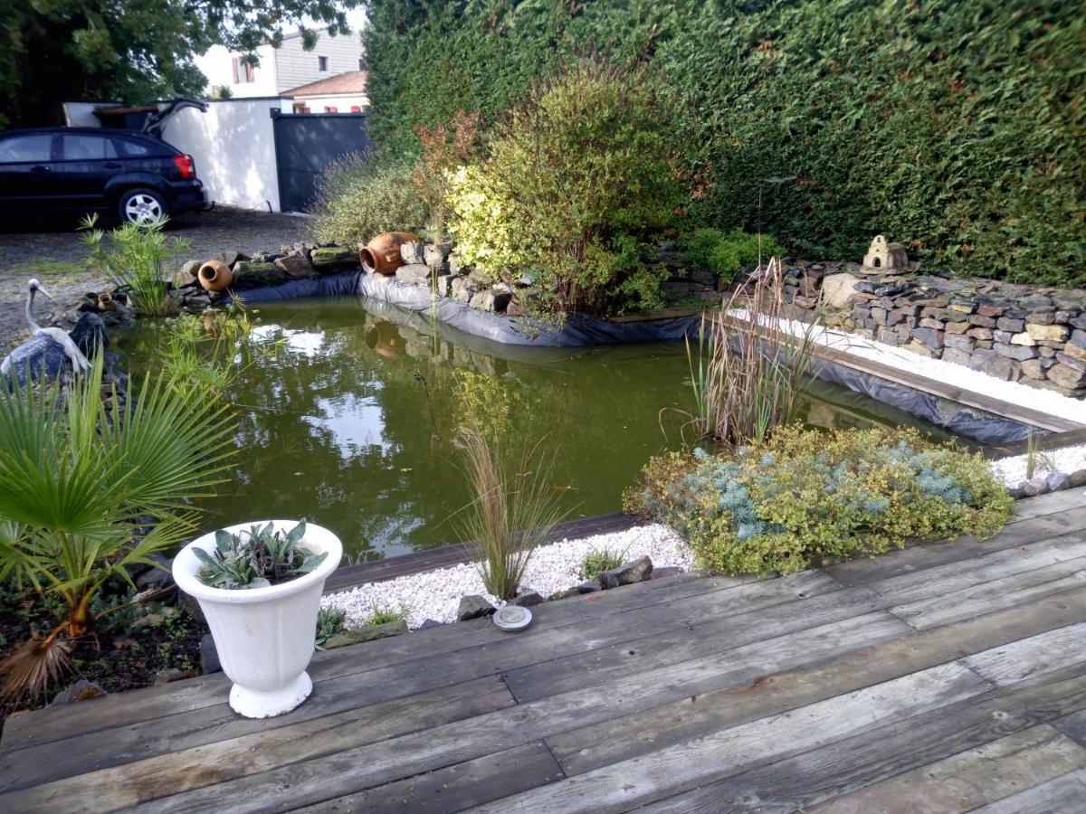 Bed and Breakfast Mas Des Vignes Piscine Chauffee Le Champ-Saint-Pere Экстерьер фото